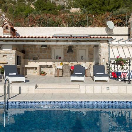 Villa Lipa Dora Murvica  Exterior photo